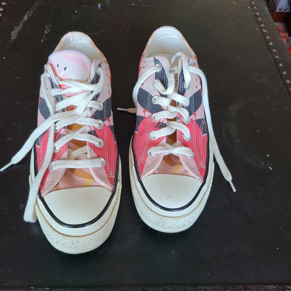 Converse tropical low tops